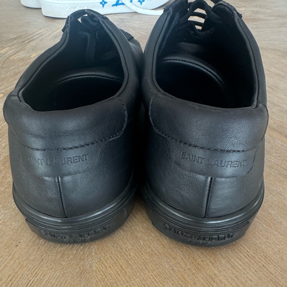 SAINT LAURENT
Andy Moon Logo-Print Leather Sneakers - Picture 5 of 6